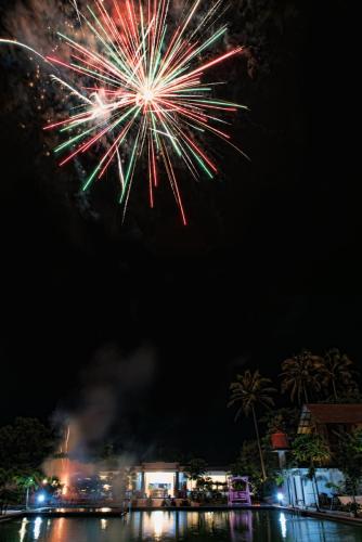 ray_1773_23117203264_o
